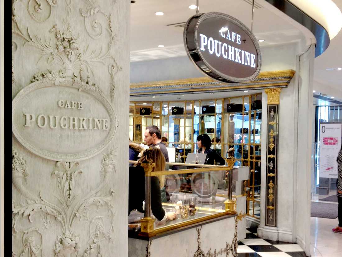 Aménagement d'un café par un architecte spécialiste de l'architecture commerciale à Strasbourg