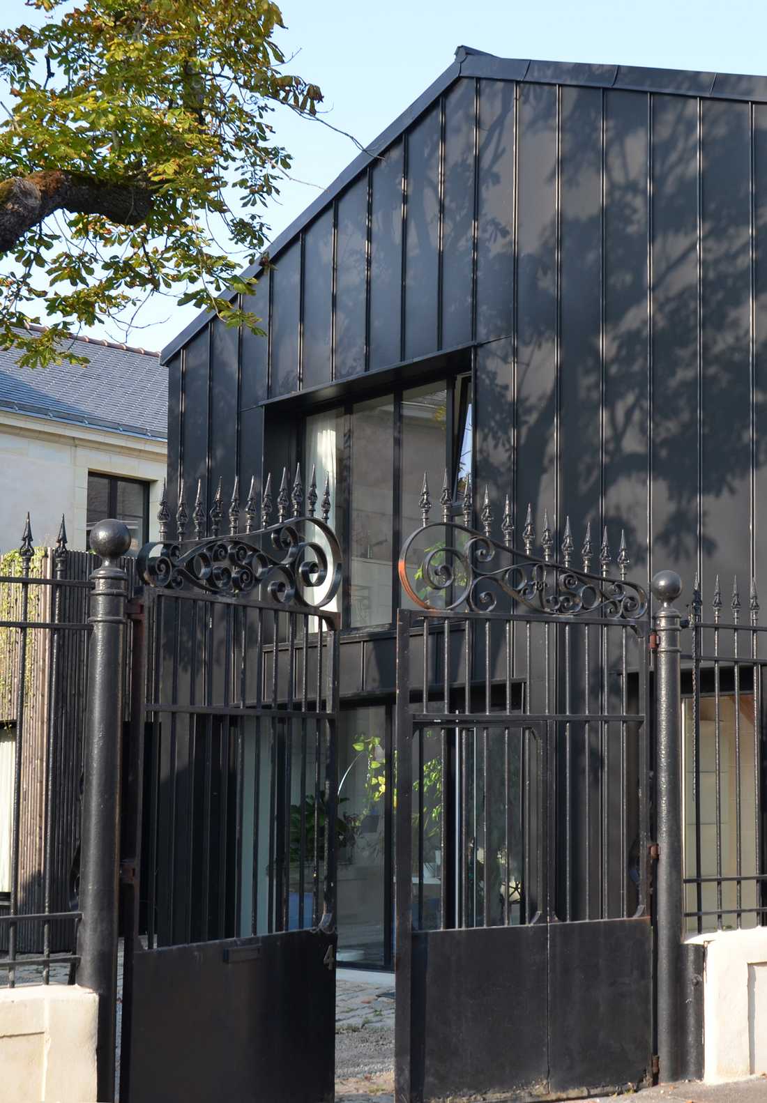 Extension contemporaine d'une maison ancienne conçue par un architecte dans le Bas-Rhin