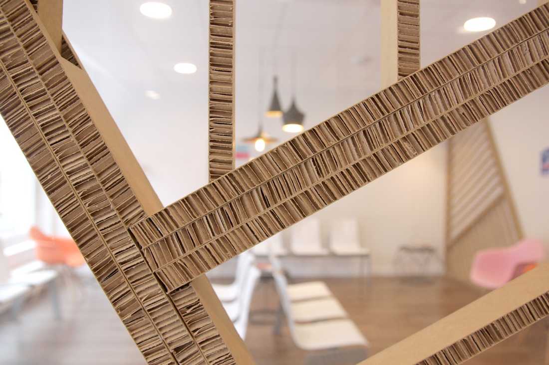 Photo avant-après de la transformation d'un local en maison médicale - espace commun