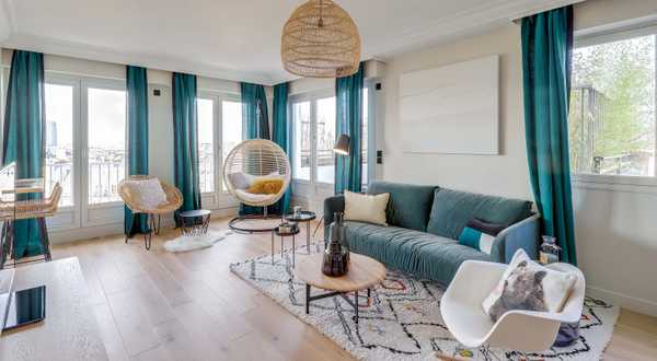 Avant - aprés de la rénovation complète d'un appartement des années 60 par un architecte d'intérieur à Strasbourg