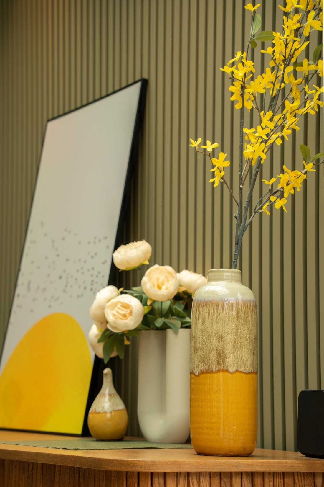 Décoration d'une maison avec peinture vert olive