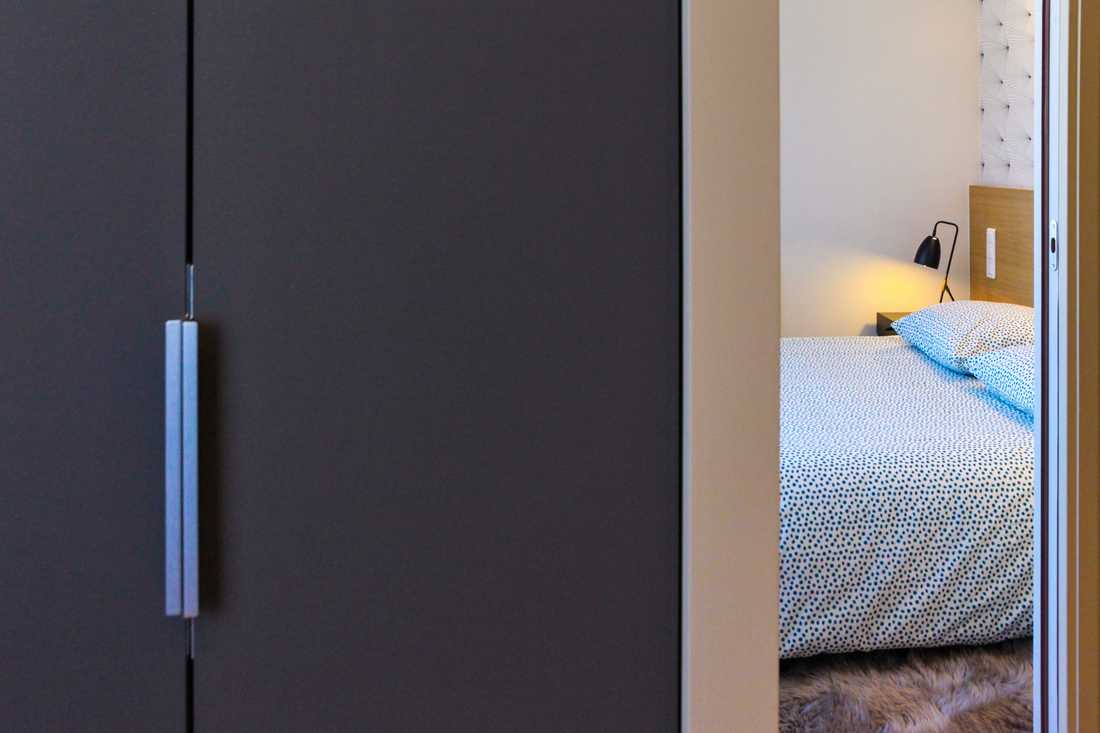 Rangements sur mesure dans un duplex rénové par un architecte dans le Bas-Rhin