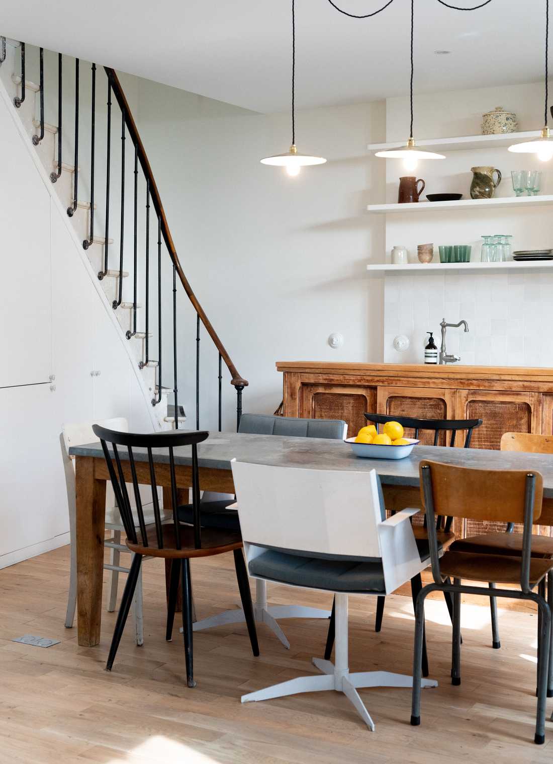 Coach shopping pour décorer la salle à manger d'une maison dans le Bas-Rhin